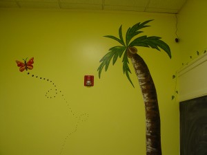Royal Palm Tree & Butterfly Mural with Ivy Accent